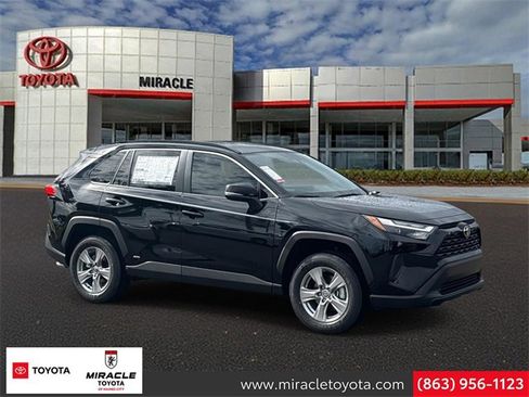 New 2025 Toyota RAV4 XLE image 1