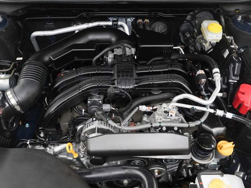 Used 2025 Subaru Legacy Premium AWD/4WD image 27