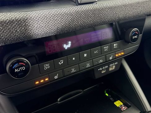 New 2026 Subaru Outback Premium AWD/4WD image 19
