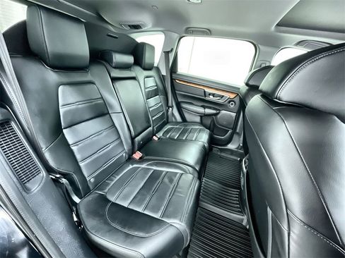 Used 2020 Honda CR-V Touring image 30