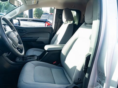 Used 2019 Chevrolet Colorado W/T w/ WT Convenience Package image 17