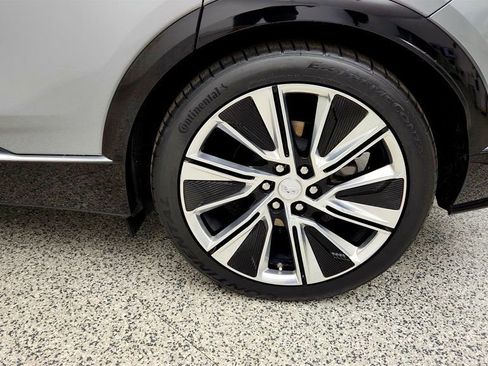 Used 2024 Cadillac Lyriq Luxury RWD image 9