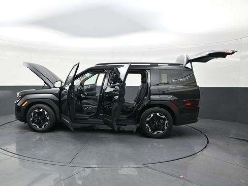 Used 2025 Hyundai Santa Fe SEL image 30