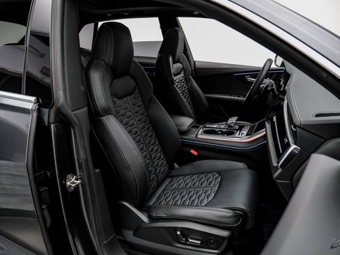 Used 2022 Audi RS Q8 image 40