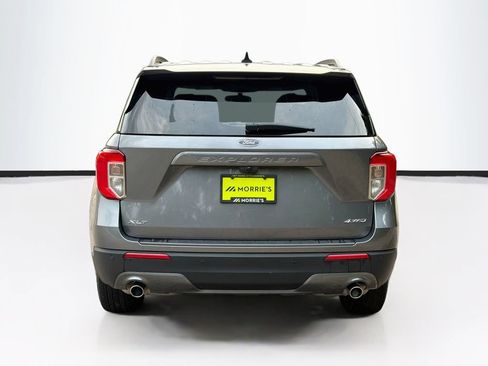 Used 2024 Ford Explorer XLT w/ Equipment Group 202A AWD/4WD image 6