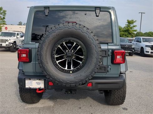 New 2025 Jeep Wrangler Unlimited Rubicon image 5