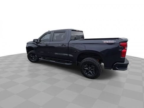 Used 2023 Chevrolet Silverado 1500 Custom Trail Boss w/ 2.7L Blackout Package AWD/4WD image 6