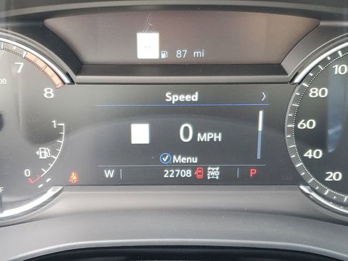 Used 2024 Cadillac XT6 Sport w/ LPO, Floor Liner Package AWD/4WD image 11