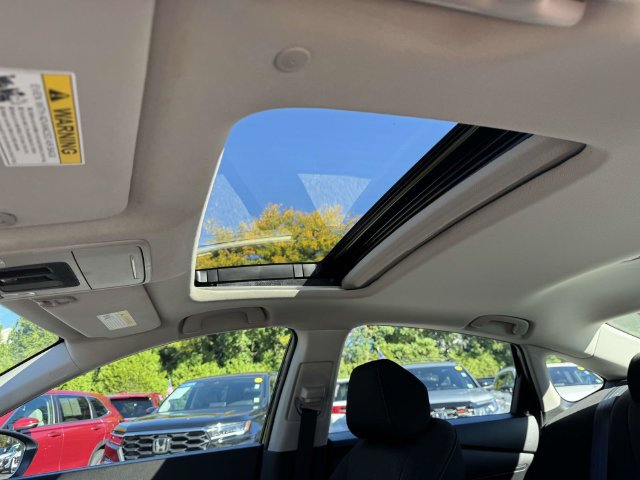 Certified 2023 Honda Accord EX image 18