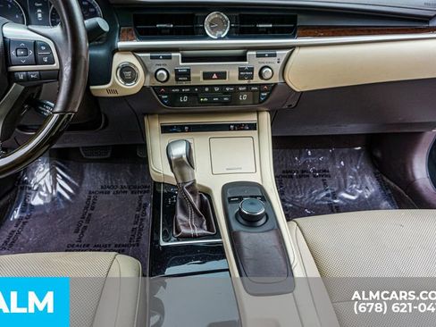 Used 2017 Lexus ES 350 w/ Premium Package FWD image 41