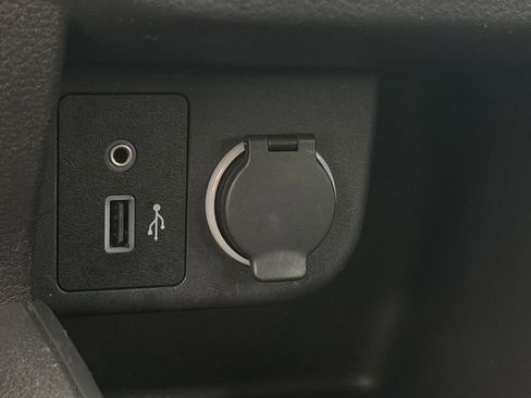 Used 2024 Nissan Kicks S FWD image 18