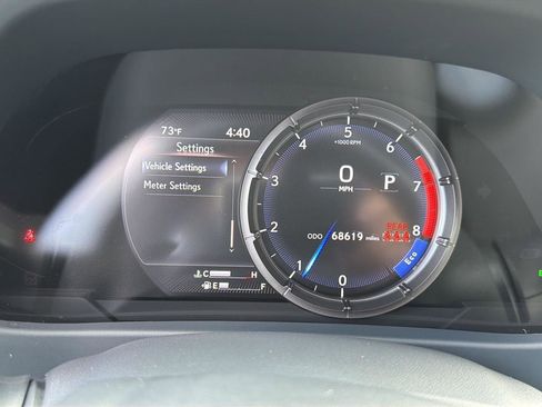 Used 2019 Lexus UX 200 F Sport w/ F Sport Premium Package FWD image 7