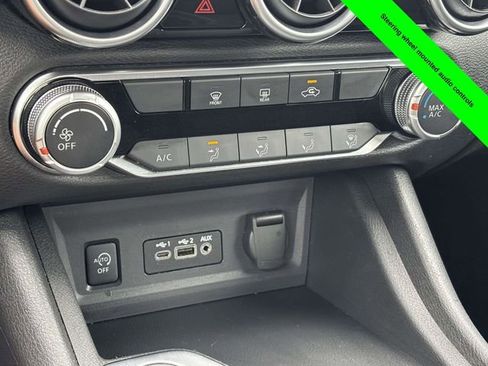 Used 2024 Nissan Sentra SV FWD image 18