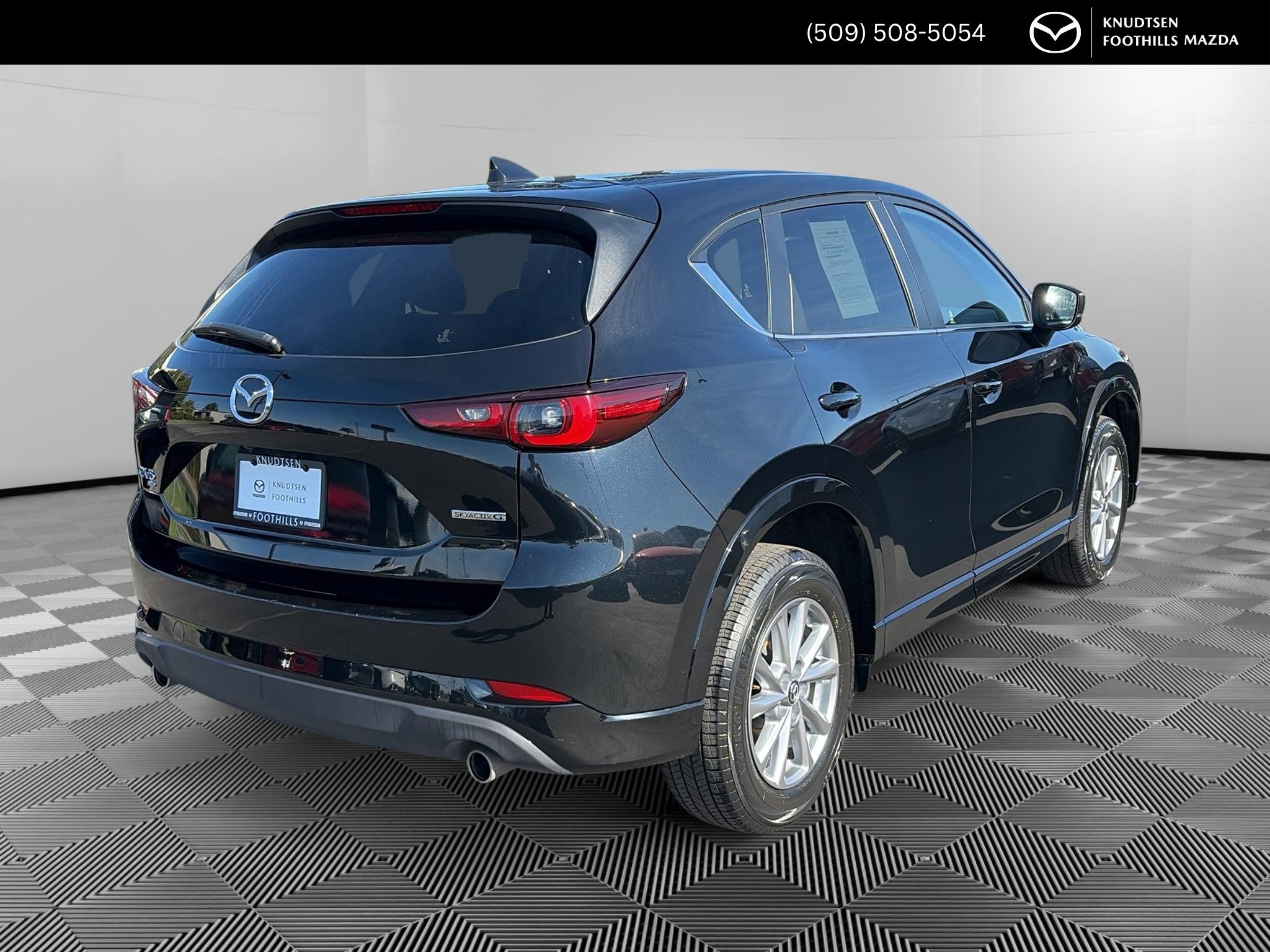 Used 2025 MAZDA CX-5 AWD 2.5 S w/ Select Package image 7