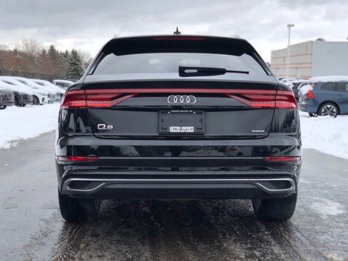 Used 2019 Audi Q8 Premium w/ Convenience Package image 5