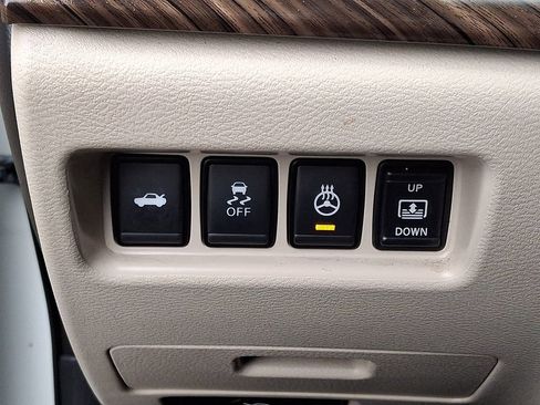 Used 2017 Nissan Maxima Platinum w/ Interior Lighting Package image 29