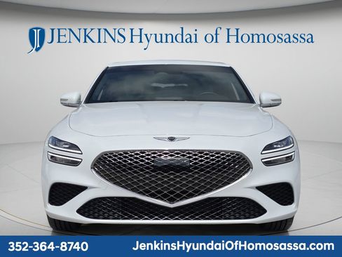 Used 2025 Genesis G70 2.5T RWD image 12