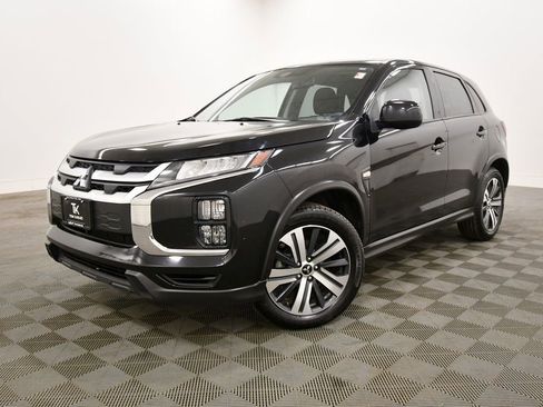 Used 2024 Mitsubishi Outlander Sport SE AWD/4WD image 2
