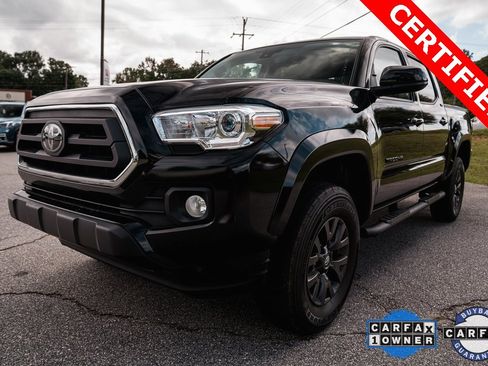 Certified 2023 Toyota Tacoma SR5 image 3