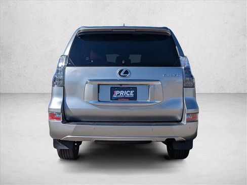 Used 2021 Lexus GX 460 Premium w/ Premium Plus Package image 7