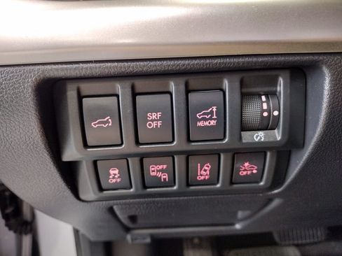 Used 2015 Subaru Outback 2.5i Limited AWD/4WD image 26
