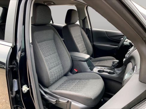 Certified 2024 Chevrolet Equinox LT FWD image 9