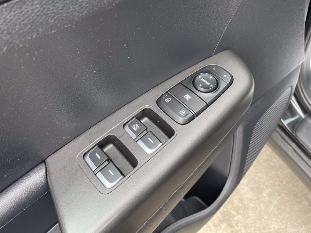 Used 2017 Kia Sportage LX AWD/4WD image 19