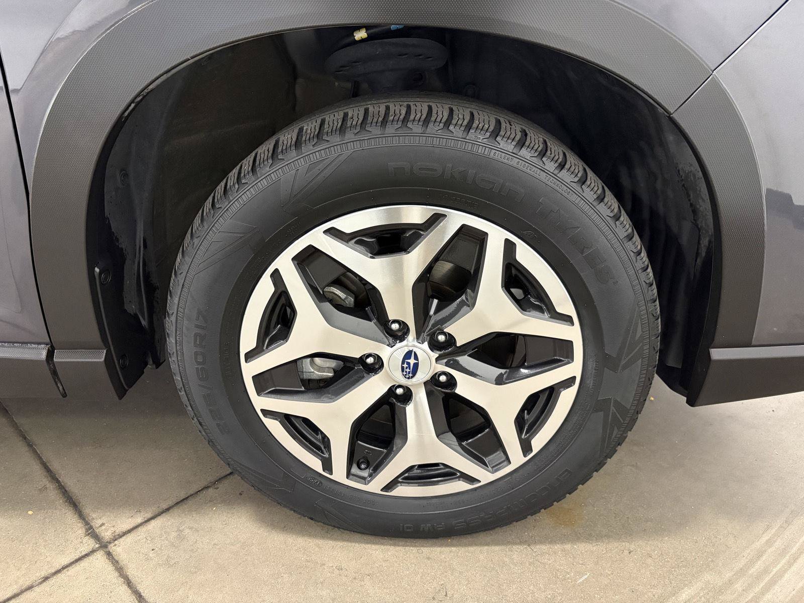 Used 2021 Subaru Forester Premium AWD/4WD image 59