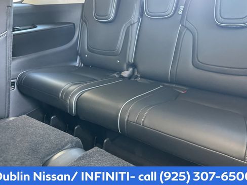 New 2026 INFINITI QX80 Luxe w/ Cargo Package AWD/4WD image 16