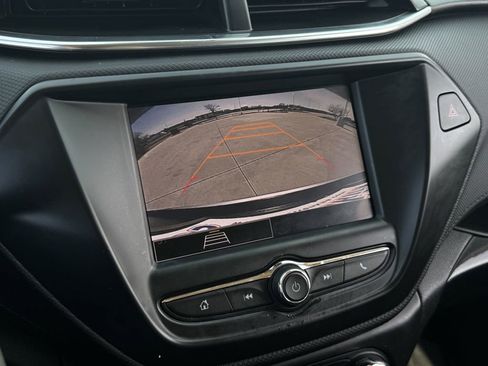 Used 2021 Chevrolet TrailBlazer LT image 17