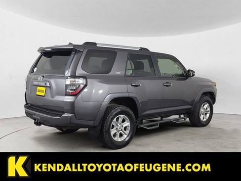Used 2019 Toyota 4Runner SR5 Premium AWD/4WD image 5