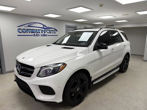 Used 2017 Mercedes-Benz GLE 350 4MATIC image 2