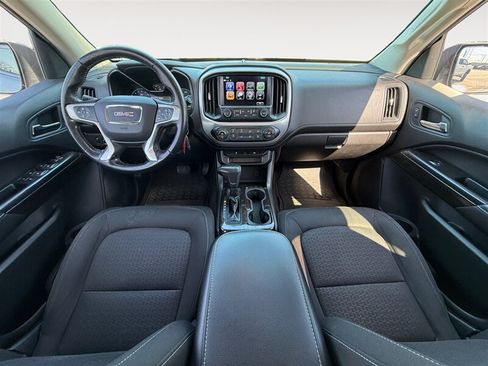 Used 2017 GMC Canyon SLE w/ SLE Convenience Package RWD image 11