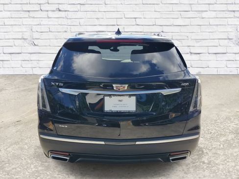 Certified 2023 Cadillac XT5 Sportv w/ Technology Package AWD/4WD image 3