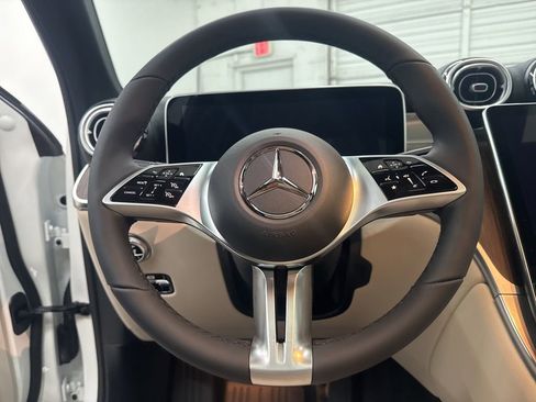 New 2026 Mercedes-Benz GLC 300 4MATIC image 15