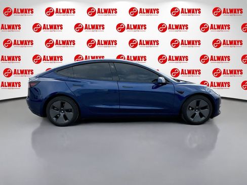 Used 2022 Tesla Model 3 image 4