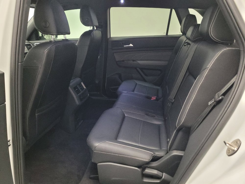 Used 2021 Volkswagen Atlas Cross Sport SE FWD image 18