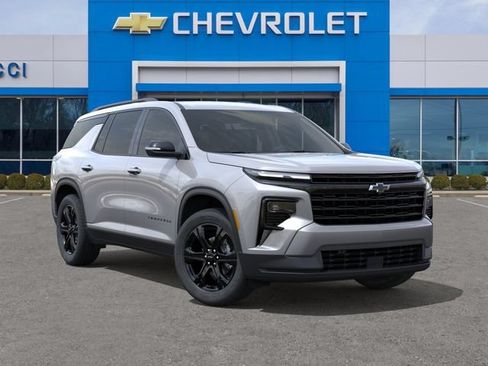 New 2027 Chevrolet Traverse LT w/ Midnight/Sport Edition FWD image 7