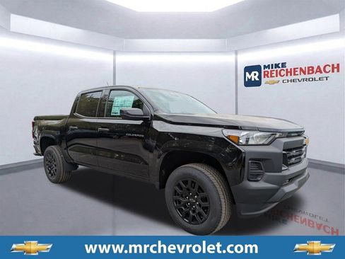 New 2026 Chevrolet Colorado W/T w/ WT Custom Package RWD image 1