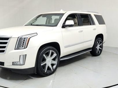 Used 2015 Cadillac Escalade Luxury