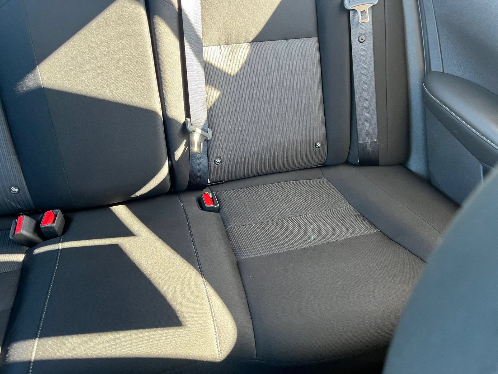Used 2025 Nissan Sentra SV FWD image 36