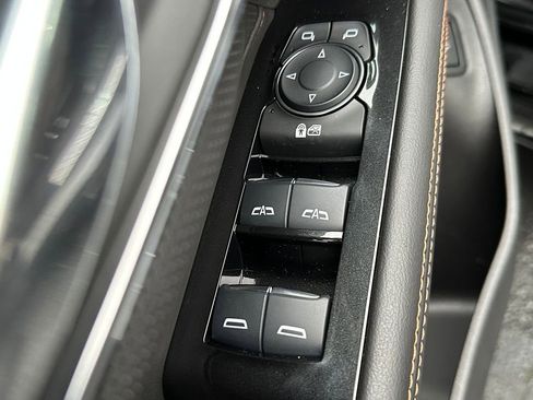 New 2025 Cadillac CT4 V w/ Super Cruise Package image 21