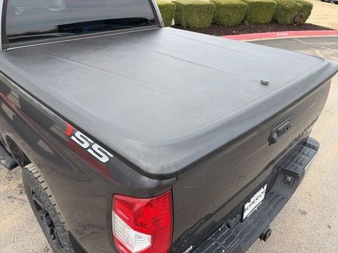 Used 2019 Toyota Tundra SR5 w/ SR5 Upgrade Package image 7