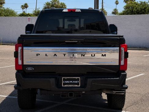 Used 2024 Ford F250 Platinum w/ FX4 Off-Road Package AWD/4WD image 5