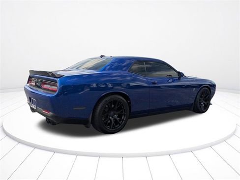 Used 2018 Dodge Challenger R/T Scat Pack image 3