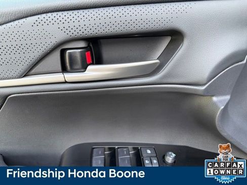 Used 2025 Toyota Camry XSE FWD image 15