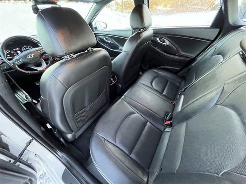 Used 2018 Hyundai Elantra GT Sport w/ Sport Tech Package 04 image 24