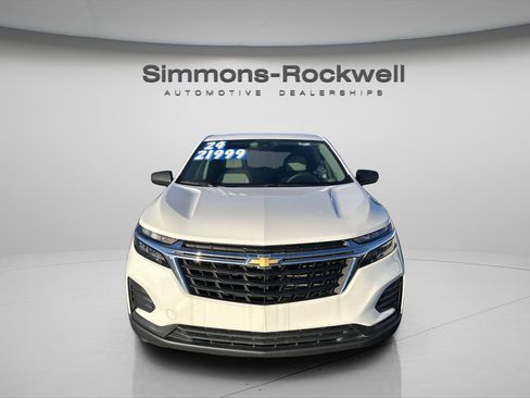 Used 2024 Chevrolet Equinox LS w/ LS Convenience Package image 1