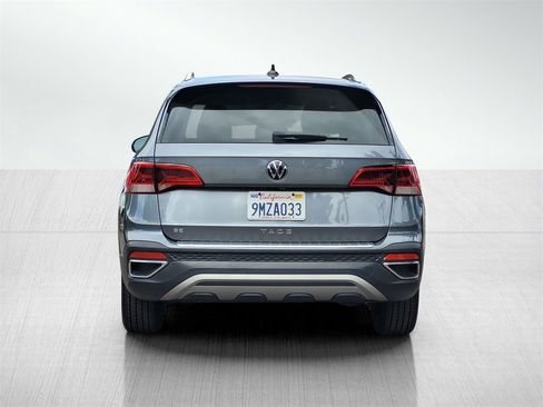 Used 2024 Volkswagen Taos SE image 5