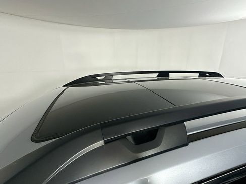 Certified 2023 Subaru Ascent Limited w/ Technology Package image 30